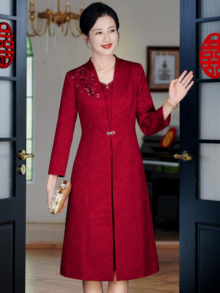 Elegant Two-Piece Mother of the Groom Dress for Autumn/Winter – Slim Fit, Plus Size Available