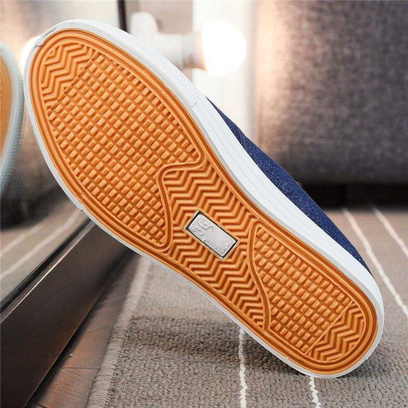 Spring denim cloth shoes female old Beijing cloth shoes student mother middle-aged and elderly casual lazy board shoes female