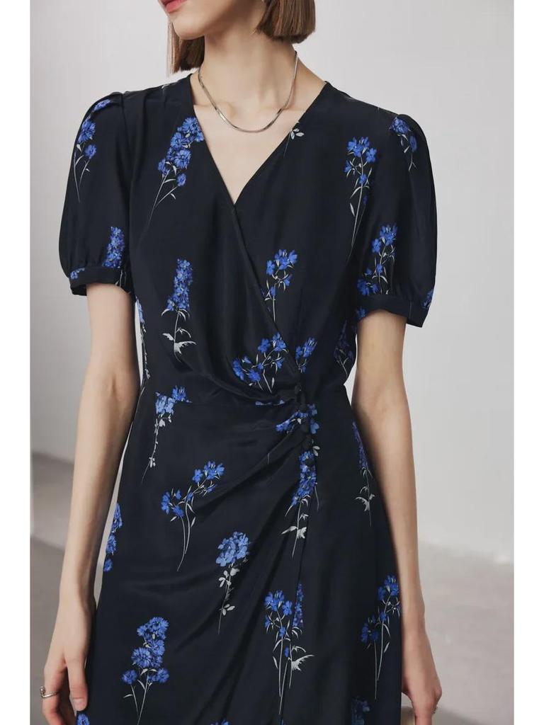 Damen V-Ausschnitt Seidenkleid - Frühjahr/Sommer Kollektion 2025, Kurzärmelig, Gefütterter Doppel-Crepe, 100% Maulbeerseide.