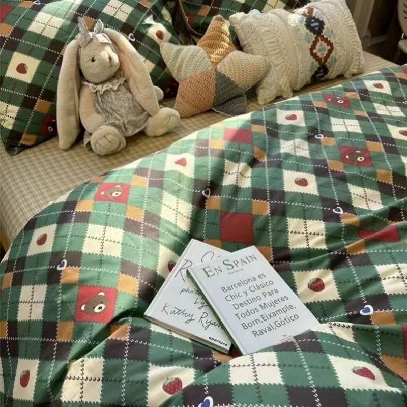 Washed Cotton Bed Four-piece Set Simple Bedding Quilt Cover Bed Sheet Dormitory Three-piece Set