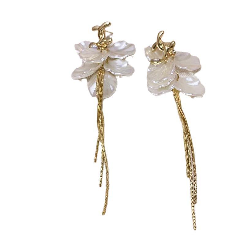 Korean Style Long Flower Bow Earrings with Imitation Mother-of-Pearl Leaf Tassels - Fashionable Vacation Fairy Ear Accessories for Women.