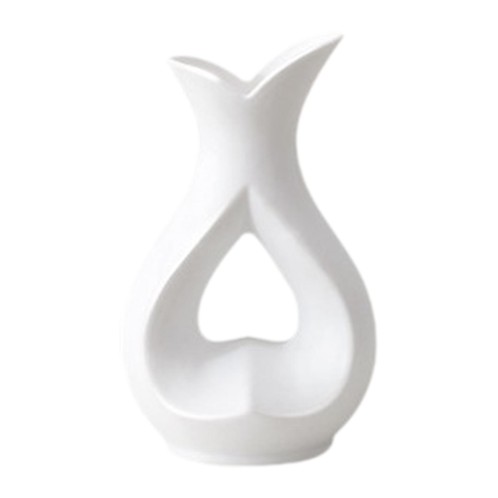 Desktop Decorative Flowers Vase Heart Shaped Centerpiece Modern Table Vase for Minimalist Home Aesthetics