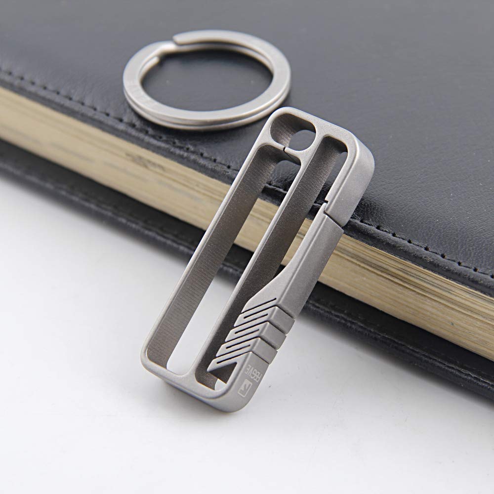 FEGVE Titanium Keychain Keychain Carabiner Belt Clip Key Tool for Home Camping Hiking Traveling Anti-Lost Multi-Function (TI032-C-10mm)