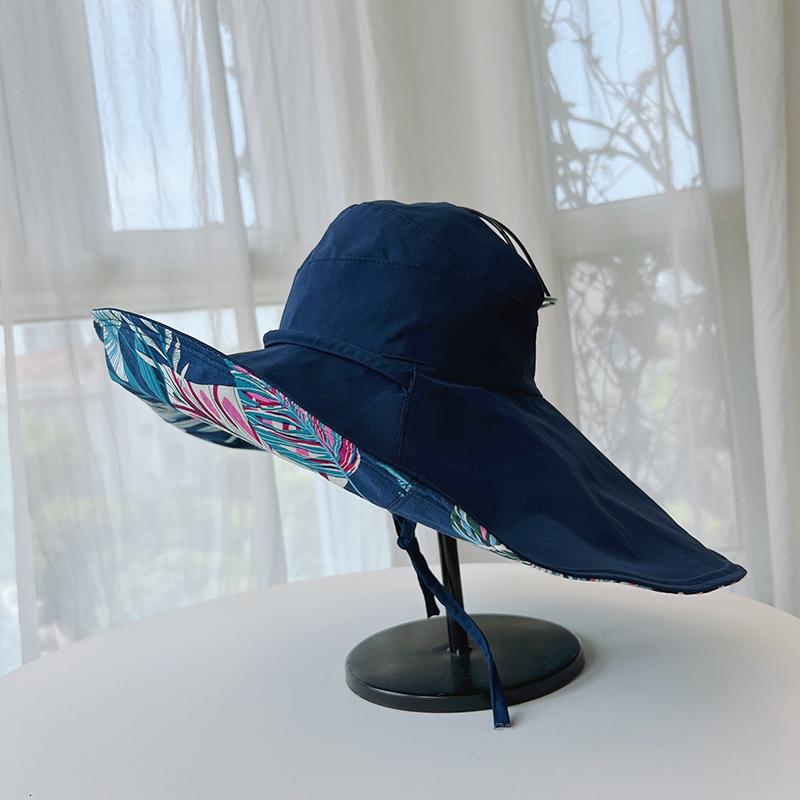 Women  Wide Brim Sun Hats Metal Wired Edge Summer UV Protection Boho Hat for Beach Hiking Garden Travel