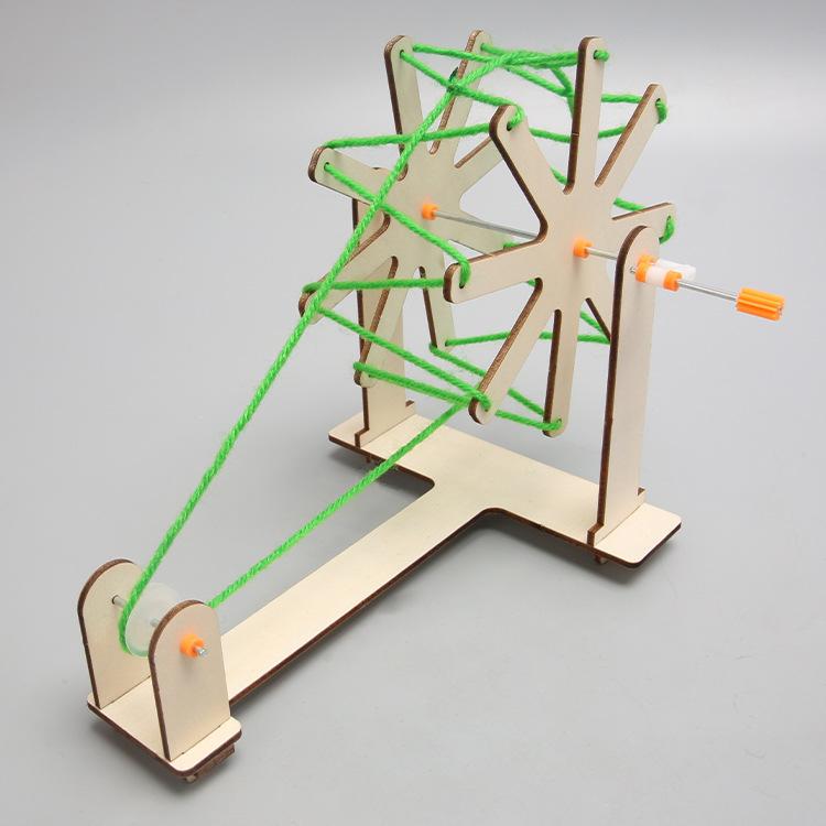 Diy Spinning Machine Primary Students Kindergarten Technology Small Production Hand-assembled Materials Children's Science Experiment Teaching Aids