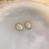 Korean Gold Hollow Pearl Stud Earrings For Women Vintage Elegant Irregular Temperament Earrings Wedding Jewelry Brincos
