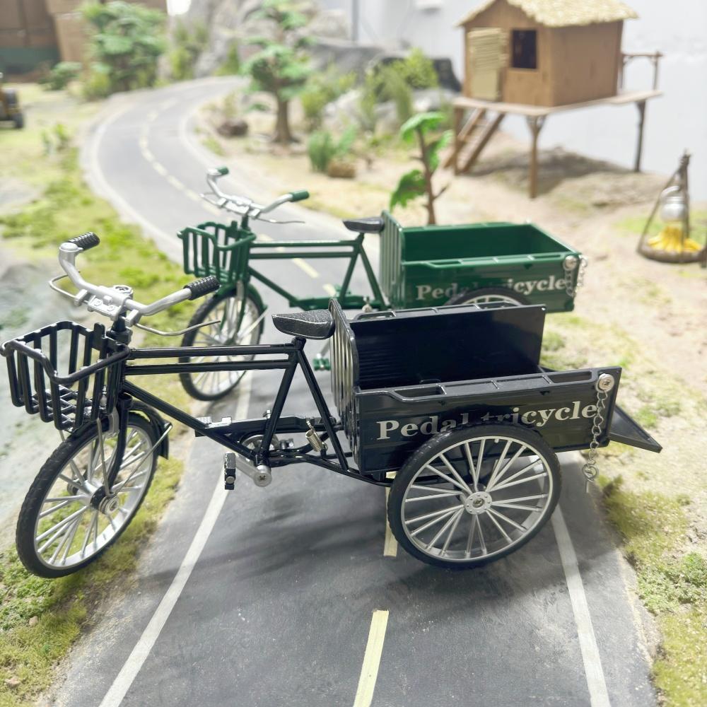 1: 10 Alloy Tricycle Model Toy, Metal Die-casting Retro Bicycle Model  Classic Simulated Freight Tricycles  Model Collection Gif