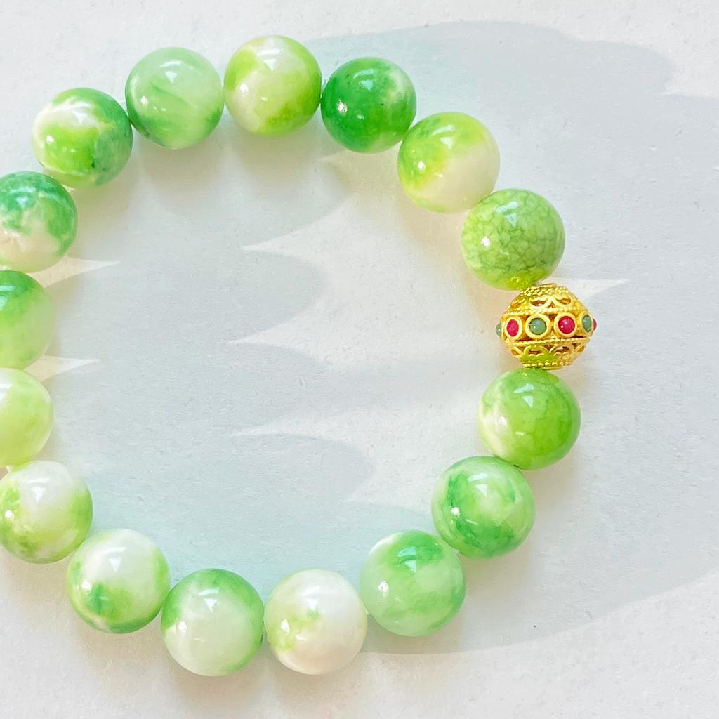 Spring 12Mm Large Particle Green Milk Cap Quartz Stone Bracelet