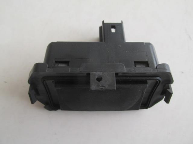 For  Renault Megane 3 Hb 2010 2013 Trunk Release Button 8200076256