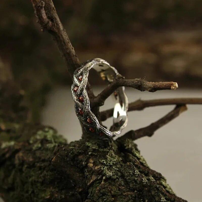 Bohemian Vintage Antik Gold Farbe Unendlichkeit ineinander verschlungener Kreuz Ring Inlay Roter Kristall Ring Wikinger Keltischer Knoten Damen Ehering