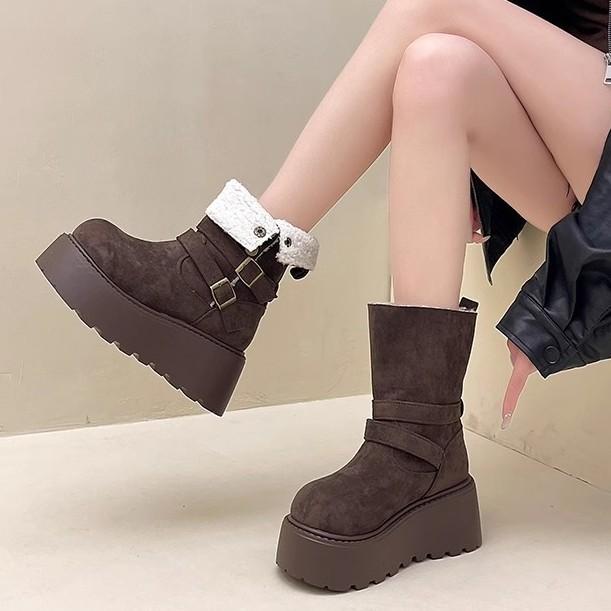 Skinny Martin Boots Women's 2025 Autumn and Winter New European Station Round Head Sewing Line Heightened Mid-heel Fashion Boots Look Thin