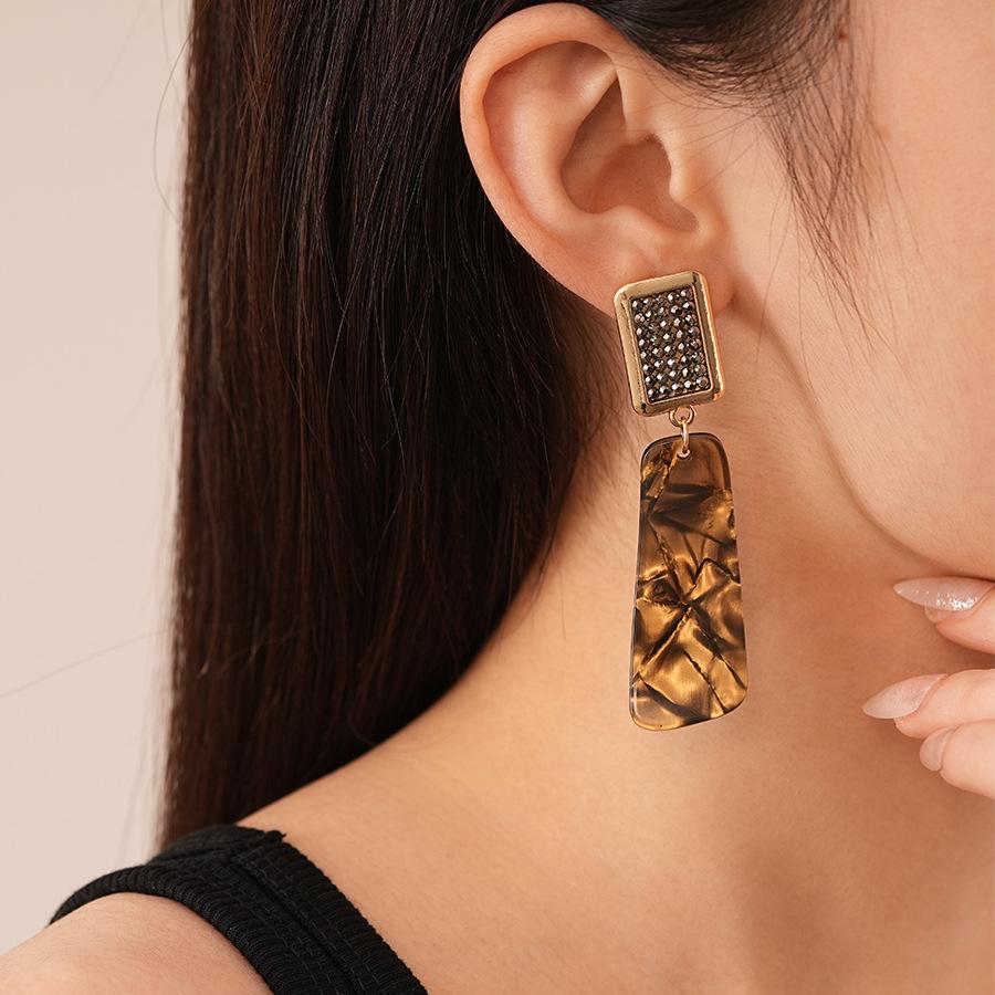 Modische Hängeohrringe für Damenschmuck