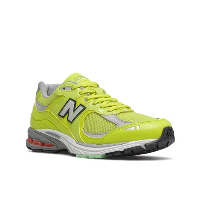 New Balance 2002R Siarkowo Żółte Trampki Unisex Srebrno-Metaliczne M2002RLC