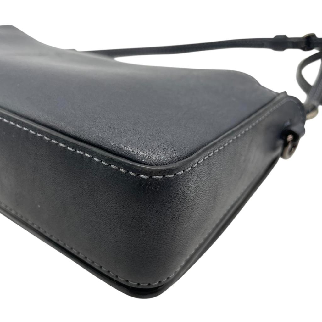 Used COACHShoulder Bag Navy leather Women