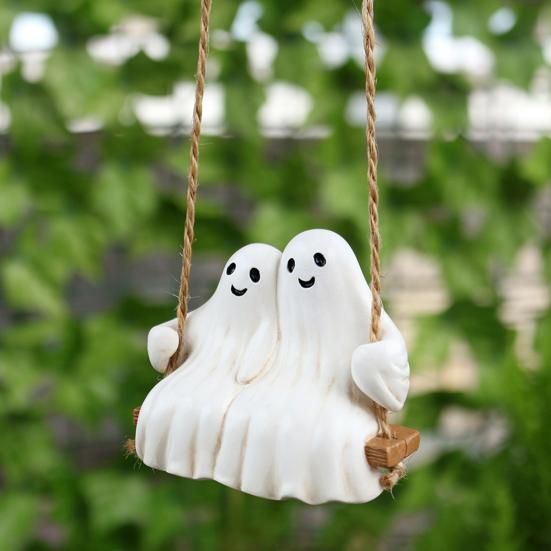 Swing Ghost Couple Figurine Halloween Ghost Hanging Decoration Resin White Ghost Couple Ornament for Indoor Outdoor Garden Patio Porch Decor