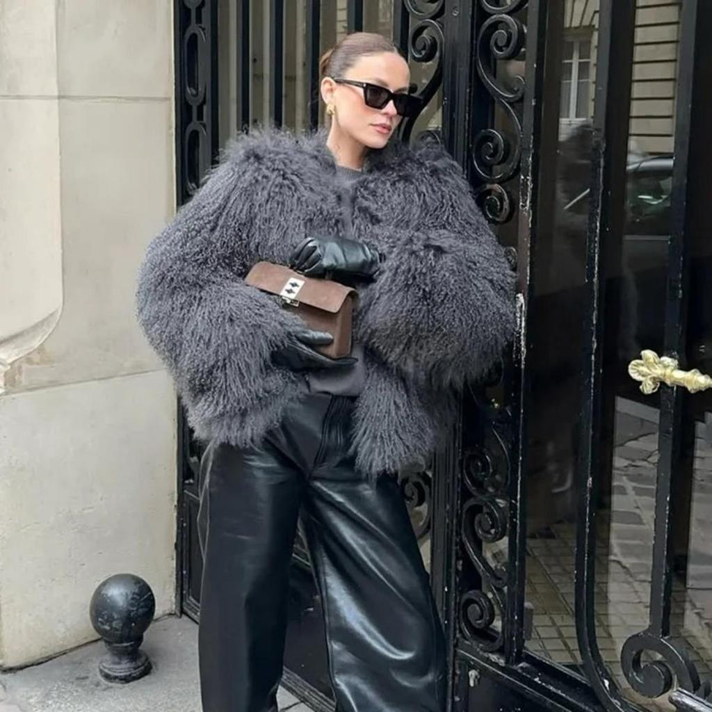 VAYLA Fashion Luxury Cropped Faux Fur Coat Women's Winter Ins Hot Fluffy Short Faux Fur Jacket Street Style Warm Outwear