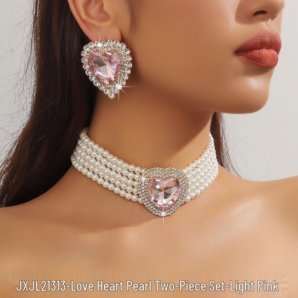 

Розкішний багатошаровий чокер з імітації перлів та кристалів геометричної форми, сережки та кольоровий перебільшений набір намиста