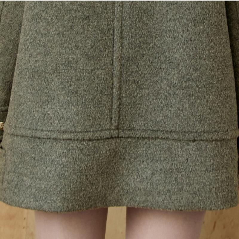 Maxza Wide Collar Bijo Decoration Double Half Coat Khaki 