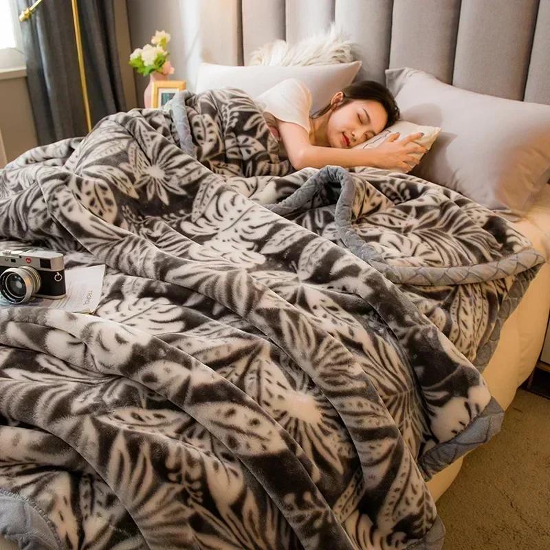 Double Sided Printed Autumn Winter Blankets for Bed Soft Warm Encrypted Flocking Raschel Blanket Skin Friendly Weighted Blanket
