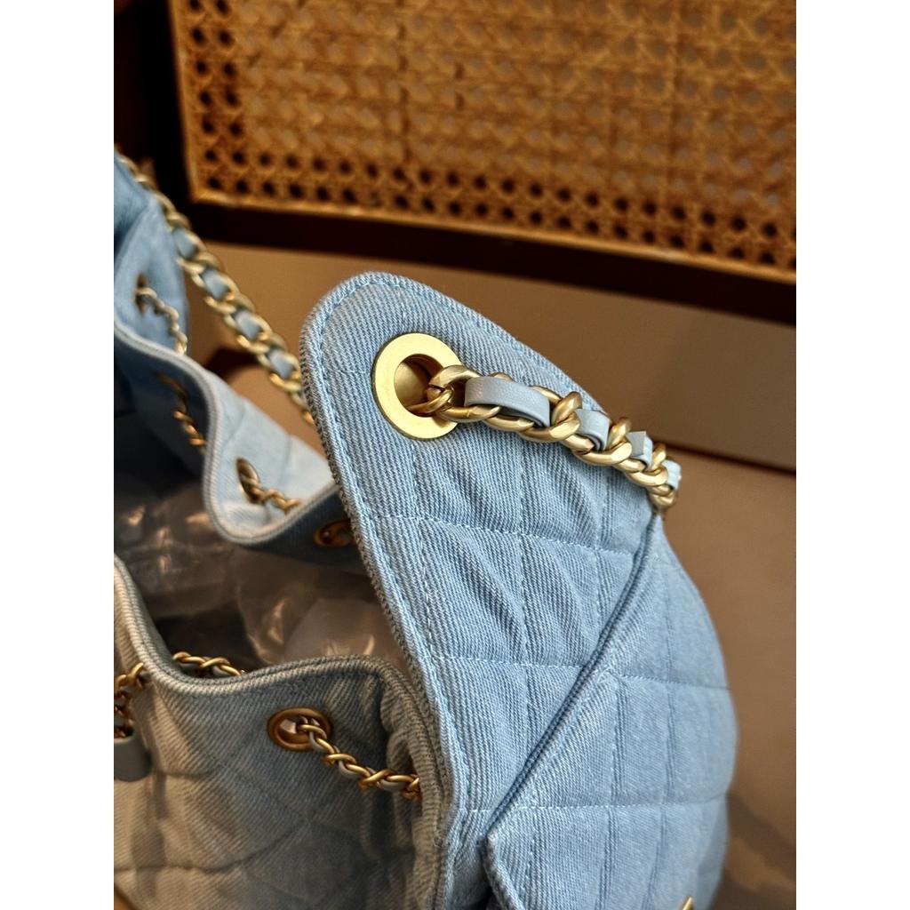 2025 Nová vůně Džínová taška Hobo s stahovací šňůrkou pod paži Vintage neformální Diamantový kostkovaný řetízkový ruční taška Taška přes rameno