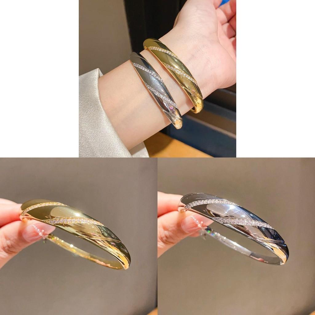 Bracciale Geometrico in Argento con Zirconi e Placcatura in Oro 18k per Donne Eleganti