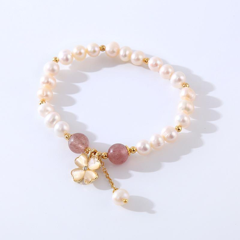 

Natural strawberry crystal pearl bracelet. Bangles Women Fashion Jewelry accessories Gift