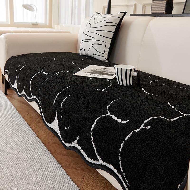 Summer Sofa Cover Decor Non-Slip Couch Slipcover Protector Universal Irregularity Black Sofa Cushion European Style Retro