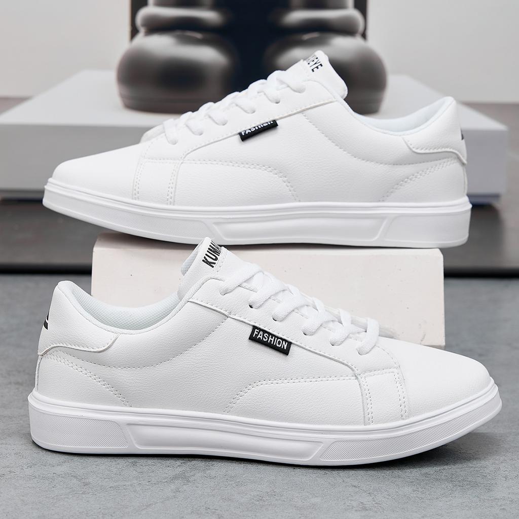 White Black Men Shoes Comfortable Casual Skateboard Shoes Men Solid Leisure Sneakers Lightweight Walking Shoes