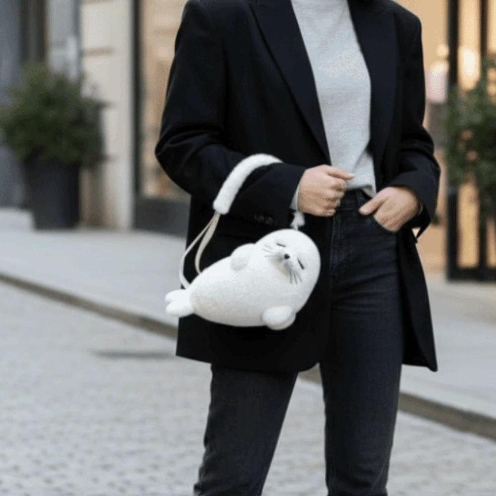 Thickened Cute Seal Shoulder Pouch Soft Adorable Cartoon Seal Handbag Lightweight PP Cotton Crossbody Bag Gifts