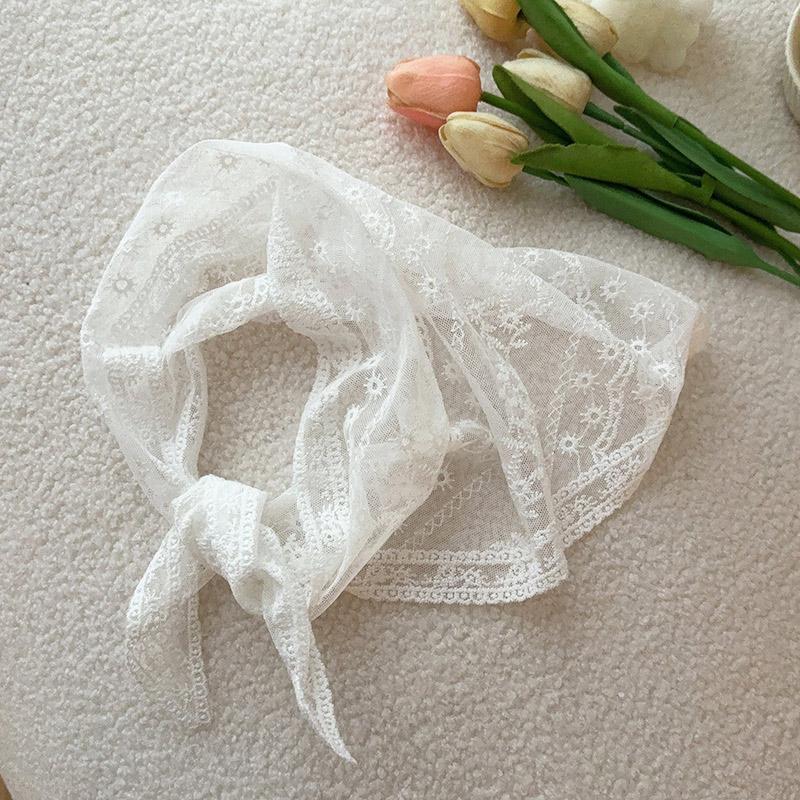White Woven Floral Lace Hair Scarf Wraps Women Retro Triangle Headscarf Hat Travel Photo Headband Hair Accessories French Style
