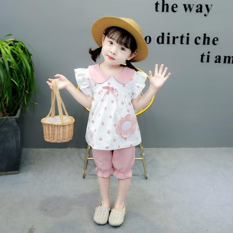 Charming Summer Floral Print Girls Outfit With Soft Cotton Fabric And Cute Capris