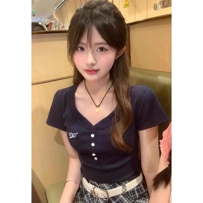 

Women Sexy Deep V Button T-shirts Short Sleeve Inner Tops Girls Casual Y2K Tees White Fashion Lady Street Wear Leisure Beauty Tshirts Female Tees M