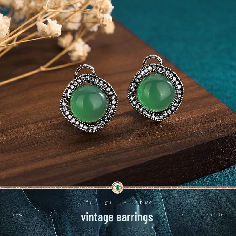 

Thai Silver Chinese Antique-Style Chalcedony Stud Earrings & Ear Clips Small