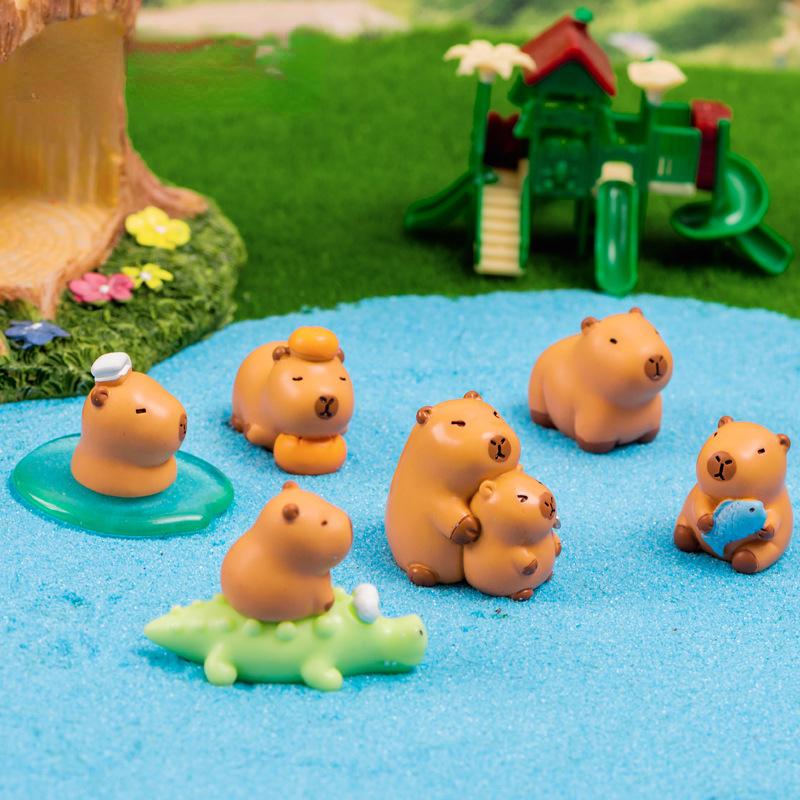 Miniature Cartoon Capybara Model Figurine Desk Garden Landscape Ornament Resin Craft Home Office Decor Car Desktop Decor Gifts