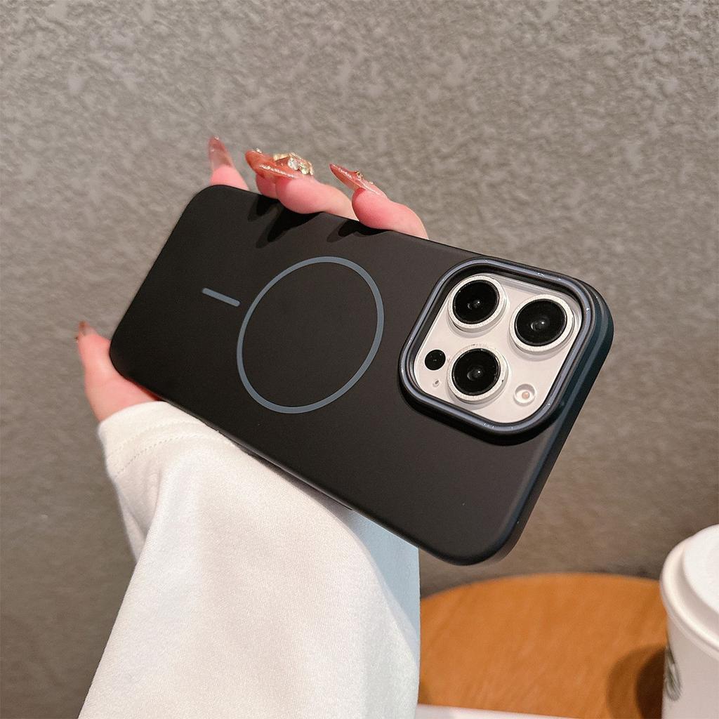 For Apple 17promax New Magnetic Suction Soft PC Case Fashion Trend Personalized Creative 17 Magnetic Suction Mobile Phone Case