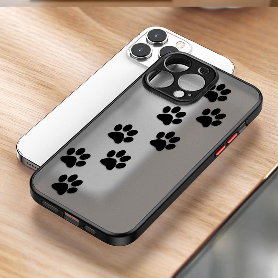 Kitten Paw Prints Case for iPhone 15 Plus 12 17 Air 11 13 Mini 14 16e 17 16 Pro Max XS Back Phone Cover