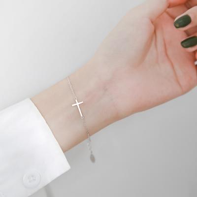 Armband van puur zilver S925, eenvoudige en modieuze kruisarmband in Hong Kong-stijl, gepersonaliseerde trendy armband, armband, cadeau voor vrouwen