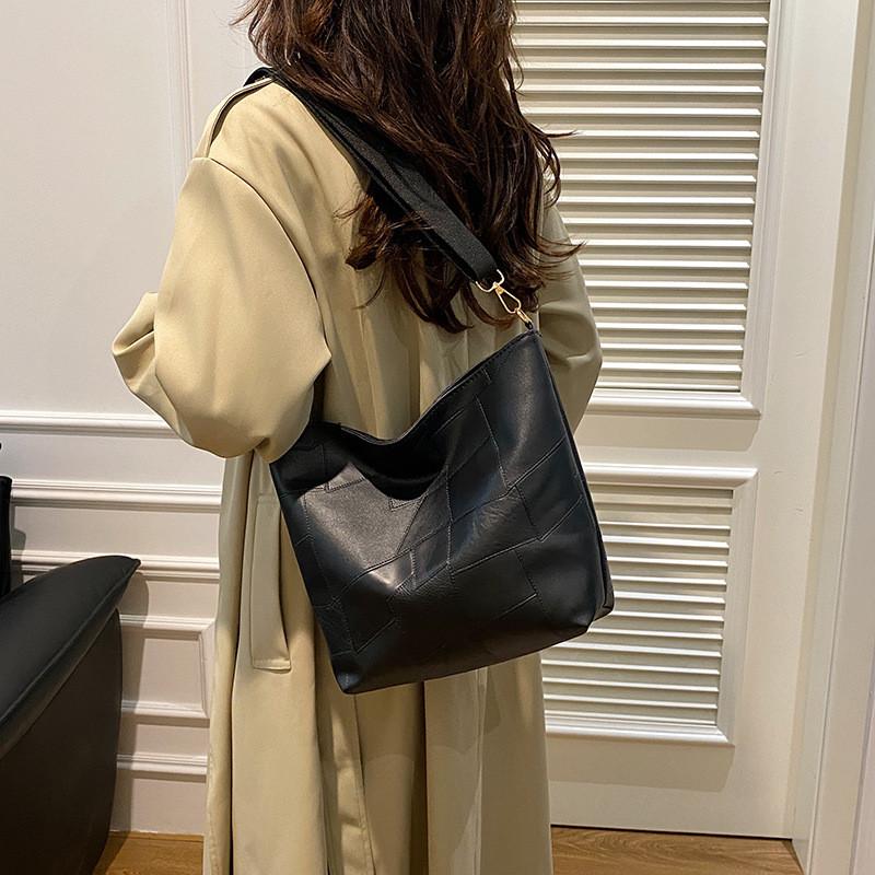 2024 New Stylish Soft Shoulder Tote Bag With Spacious Design For Everyday Use