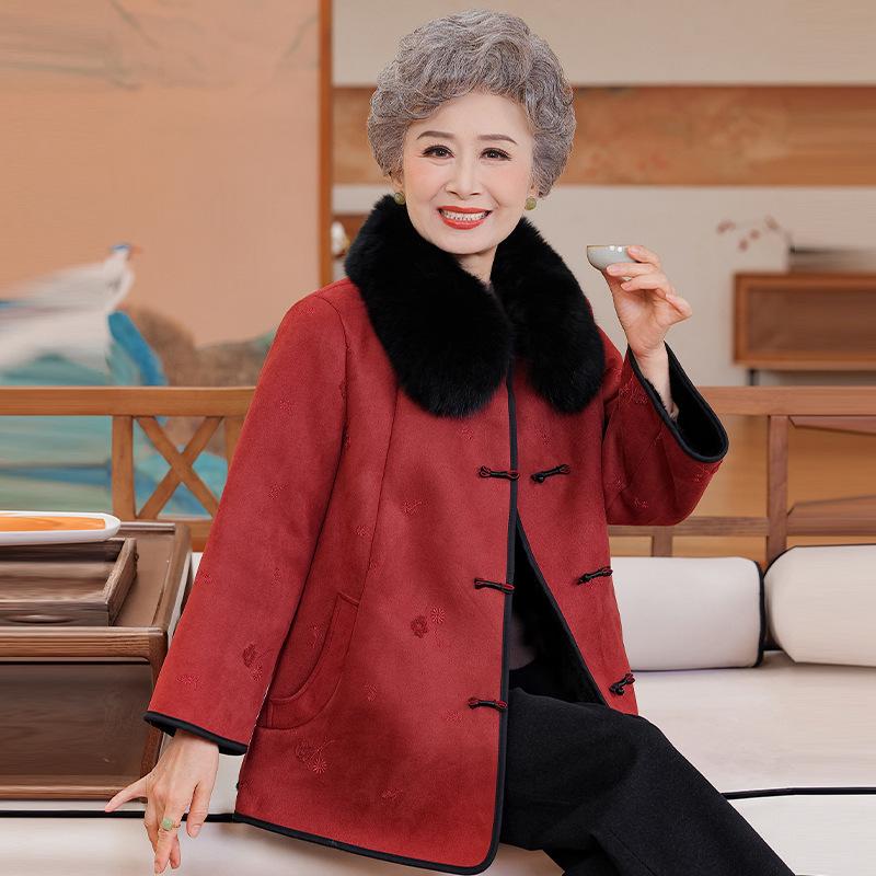 2025 New Chinese Style Faux Mink Velvet Coat for Middle-Aged & Elderly Women - Autumn/Winter Leather-Fur Blend