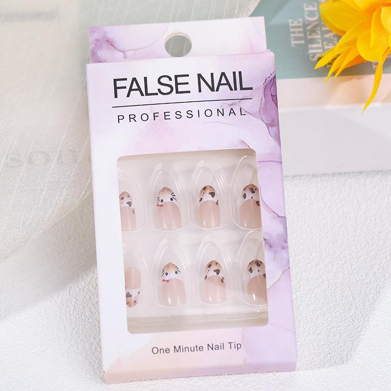 Handmade Student Style Wearable Nail Tips - Fresh, Cute, Detachable, Short Oval Design for 2026