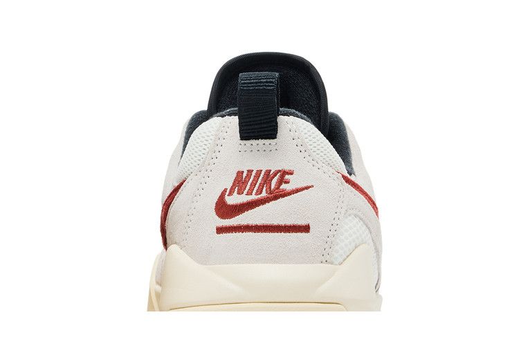 Jordan CMFT Era Vela Negro Piedra Roja