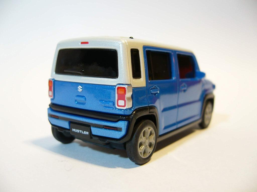 SUZUKI New Hustler Pullback Car Miniature Car Color Sample Brisk Blue Metallic White 2-Tone