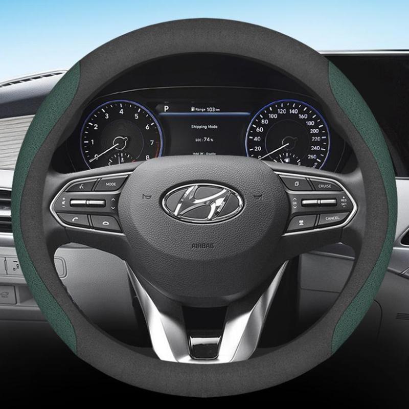 for Hyundai AVANTE Santa Cruz Tucson Plug I20 Tucson CN7 Car Steering Wheel Cover Leather 11Colors Non-slip Auto Accessories