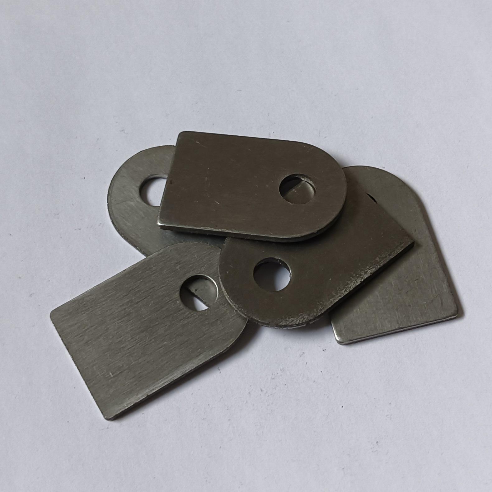 Semi-circular Ear Tab with Hole, Stamped Iron Angle Bracket, Table Stand, Welded Installation Sheet with 6mm Hole 20x20x1.5mm thick (100 pcs)