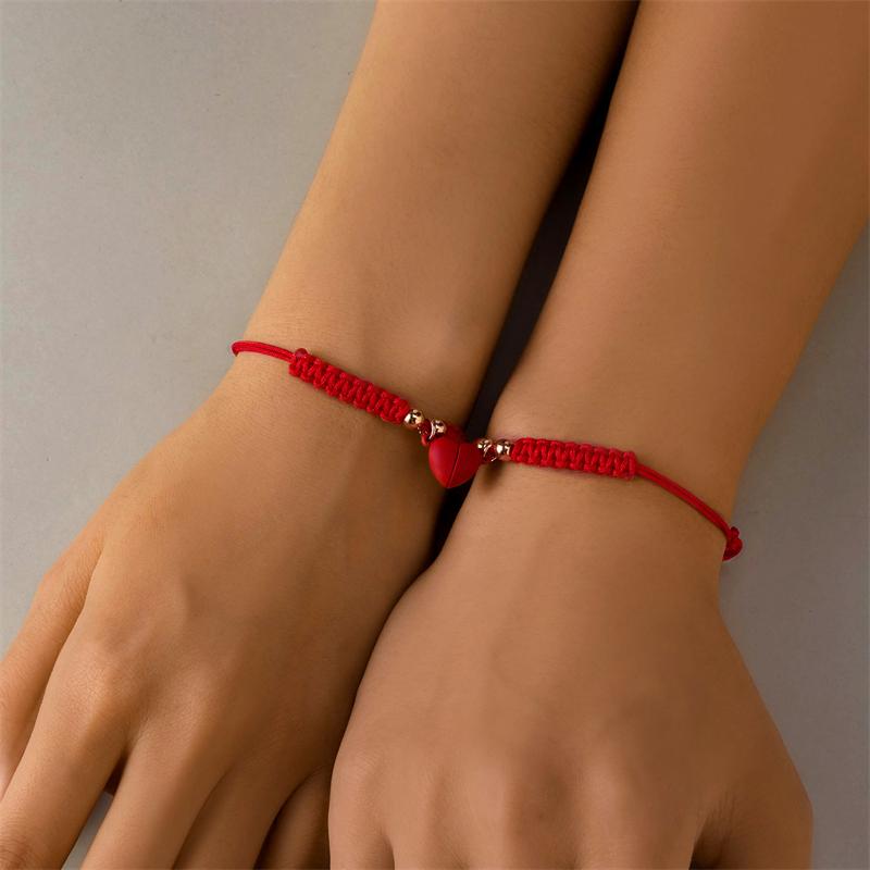 Magnet Bracelet Magnetic Bracelet Set for Couple Red Black Braided Rope Bracelet Adjustable Friendship Jewelry Accessories