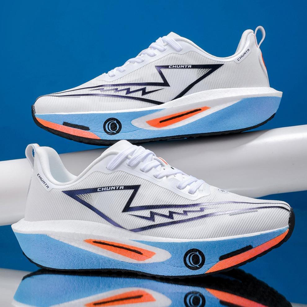 Men's Fashionable Casual and Comfortable Sports Running Shoes Breathable Fabric Upper Non-Slip and Wear-Resistant Shoes