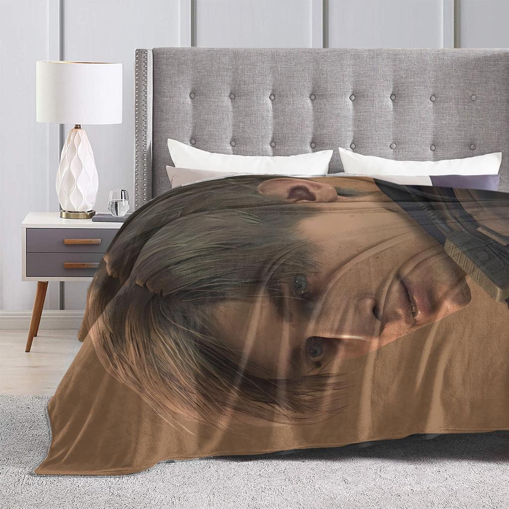 Residents Evils 9 Leon Keneddy Blankets Warm Soft Novelty Plush Throw Blanket For Bedroom Camping Flannel Bedspread Bed Cover