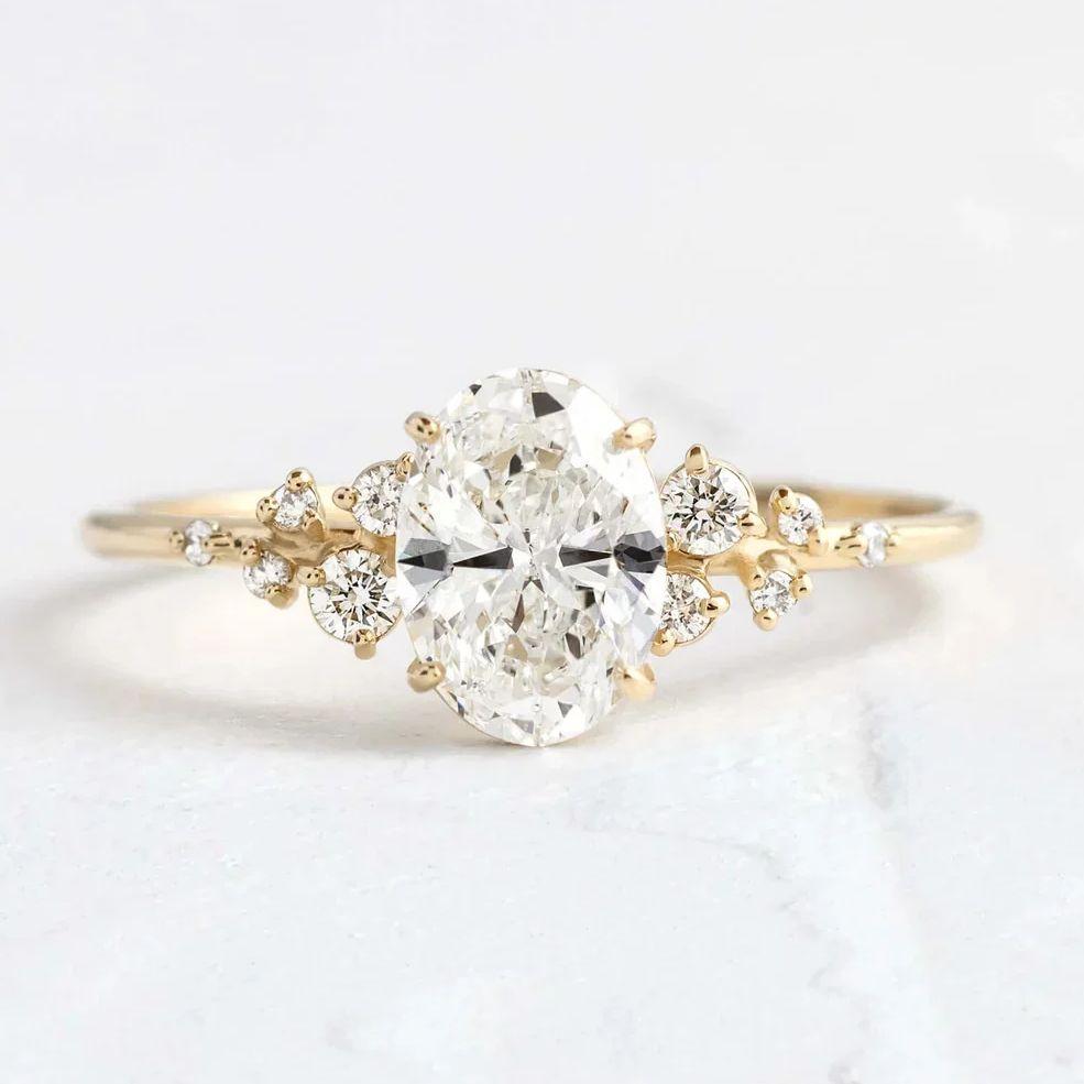 Moissanite Gold Plated Oval Cut 925 Sterling Silver Ring for Woman Zircon Cluster Engagement Rings with Certificates 5&Simulated Diamond