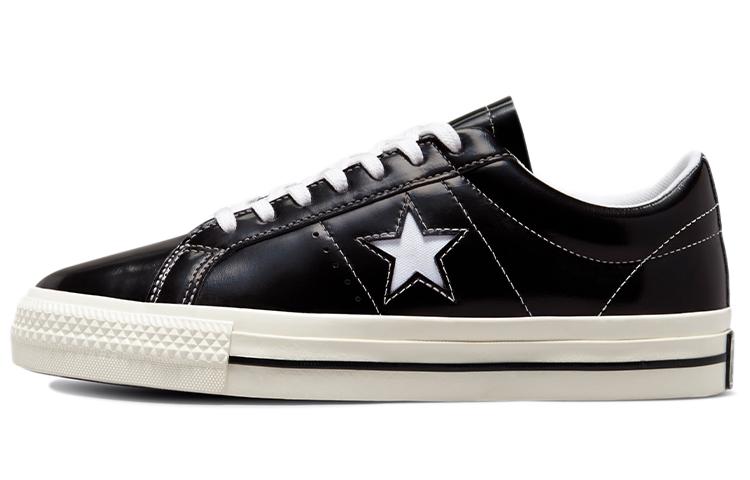 

One Star Converse Low Black Patent 171588C 35