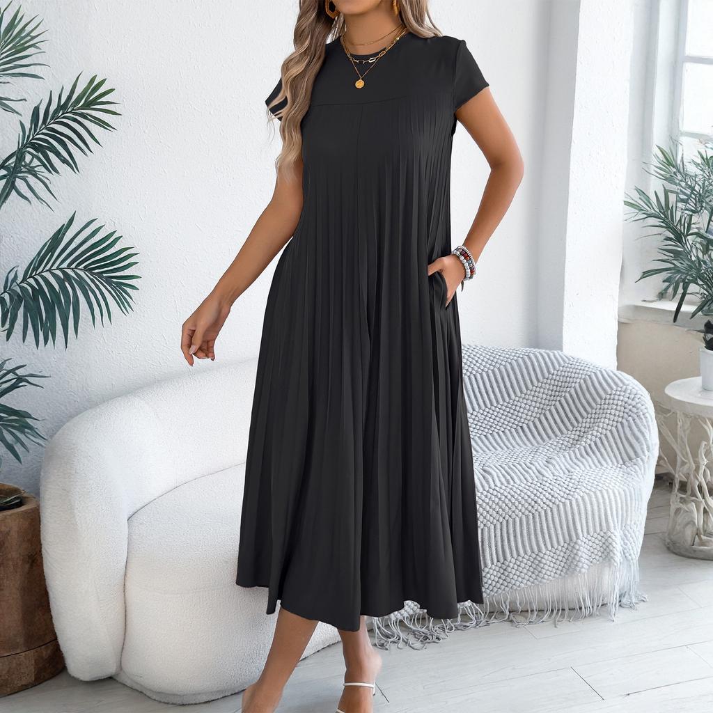 Women Short Sleeve Crew Neck Casual Loose Fit Pleated Midi Dress with Pocket Comfortable Everyday Wear Suitable for Various Occasions